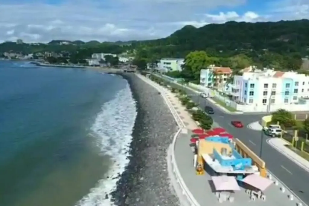 Summer All Year! Oceanfront With Pool A/C Агуадилья