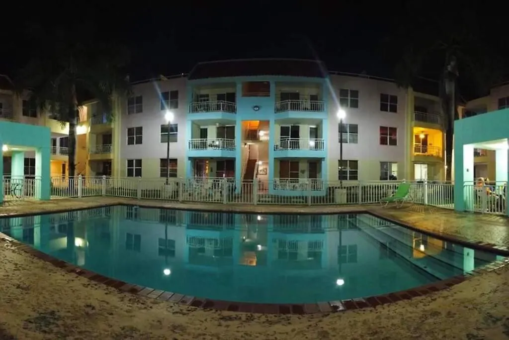 Summer All Year! Oceanfront With Pool A/C Агуадилья
